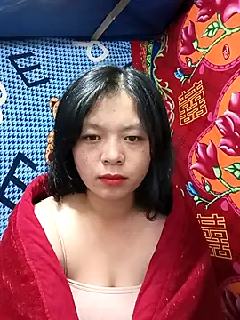 lisa-bae00 online show from 11-25-25, 10:10