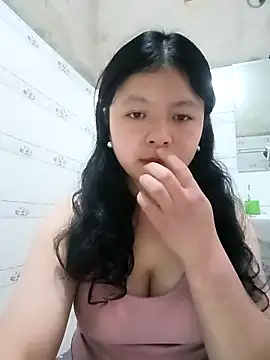 lisa-bae00 online show from 02-14-26, 12:07