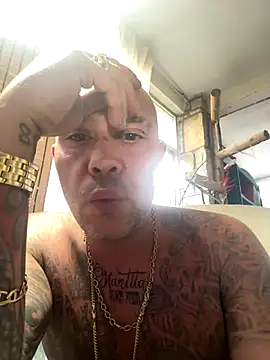 gitanoMad online show from 10-26-25, 01:17