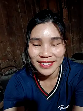 Snapshot of Bear_bear0 chatting on 05-02-26, 12:54 Bear bear0 online show from 05-02-26, 12:54