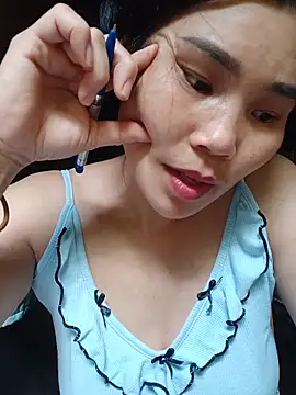 Snapshot of Bear_bear0 chatting on 05-15-26, 01:45 Bear bear0 online show from 05-15-26, 01:45