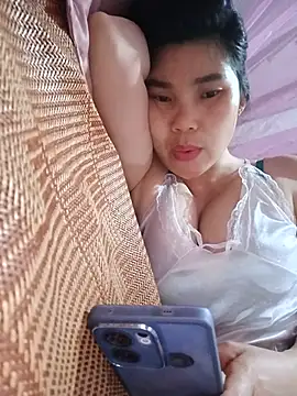 Snapshot of Bear_bear0 chatting on 05-22-26, 10:48 Bear bear0 online show from 05-22-26, 10:48