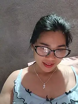Snapshot of Bear_bear0 chatting on 06-20-26, 01:36 Bear bear0 online show from 06-20-26, 01:36