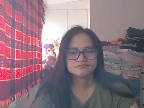 Snapshot of Kinkybela2025 chatting on 02-22-26, 12:12 Kinkybela2025 online show from 02-22-26, 12:12