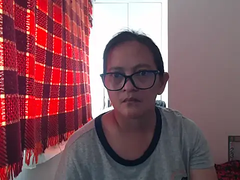 Kinkybela2025 online show from 05-14-26, 11:22