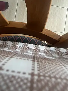 Snapshot of bart98geil chatting on 02-19-26, 10:44 bart98geil online show from 02-19-26, 10:44