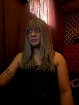 Snapshot of sexsayreal22 chatting on 10-28-25, 04:16 sexsayreal22 online show from 10-28-25, 04:16