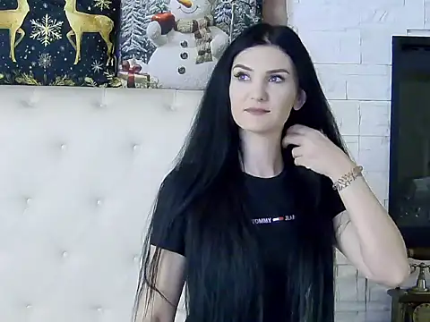 KendraNoir online show from 12-15-25, 06:28