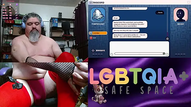 Snapshot of geekycastillo chatting on 02-15-26, 07:51 geekycastillo online show from 02-15-26, 07:51