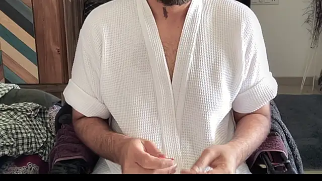 MakeMeAwareAah online show from 01-13-26, 06:40