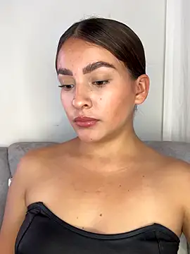 Talia Bonet online show from 10-22-25, 03:34