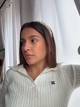 Talia Bonet online show from 04-13-26, 05:40