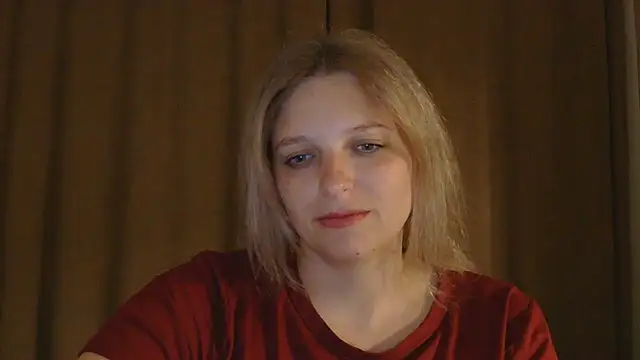 Snapshot of ElisSky301 chatting on 05-07-26, 08:03 ElisSky301 online show from 05-07-26, 08:03