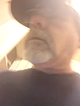 Snapshot of pena633 chatting on 02-06-26, 12:48 pena633 online show from 02-06-26, 12:48