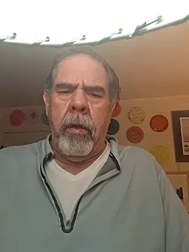 Snapshot of pena633 chatting on 02-11-26, 12:48 pena633 online show from 02-11-26, 12:48