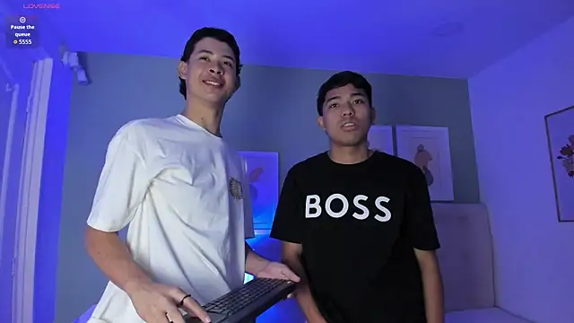 ApoloRicci online show from 02-17-26, 08:15