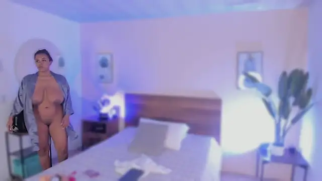 YariRose online show from 12-20-25, 01:29