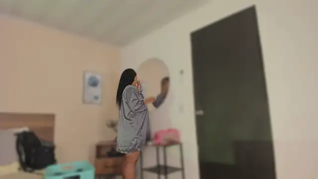 YariRose online show from 01-10-26, 01:46