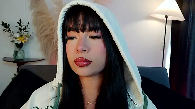 mia roux1 online show from 01-31-26, 08:51