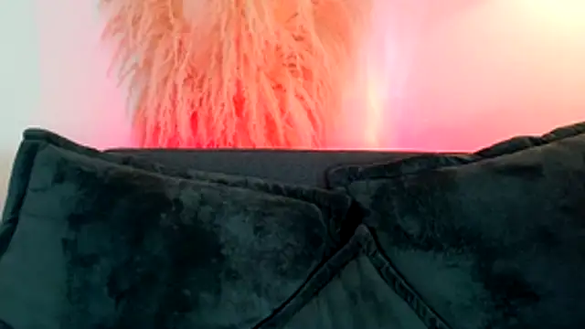 mia roux1 online show from 04-16-26, 09:39