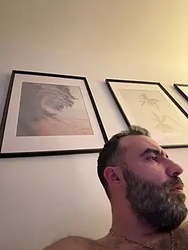 BicolorCandidate81 online show from 04-10-26, 11:20