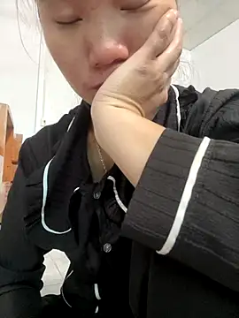 Snapshot of Irin_jo chatting on 11-01-25, 02:24 Irin jo online show from 11-01-25, 02:24