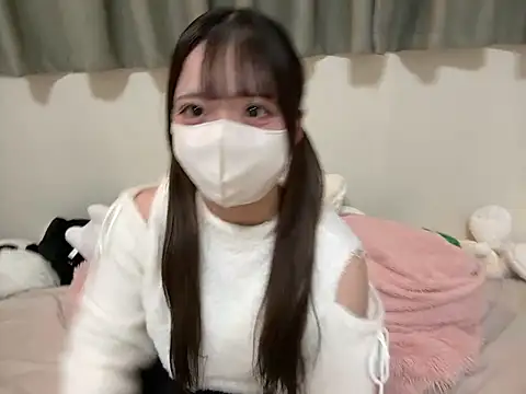 pomu chan online show from 01-10-26, 09:33