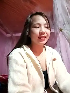 -Lanaa- online show from 01-17-26, 08:12