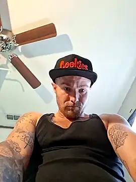 DadDDick925 online show from 10-23-25, 10:52