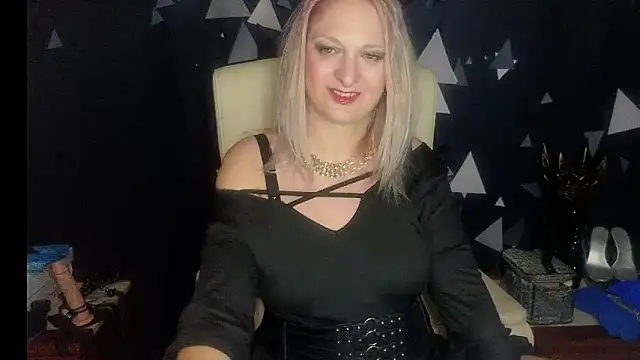 MonicaMis online show from 12-04-25, 04:05