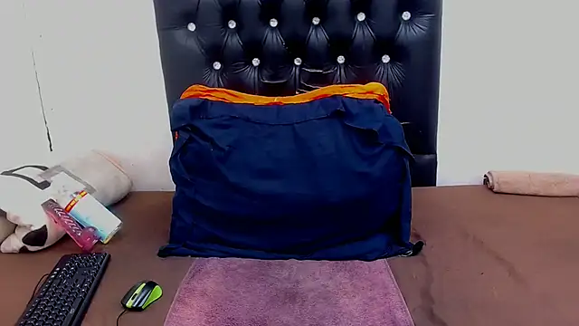 MatureMilfxxx online show from 02-06-26, 01:54