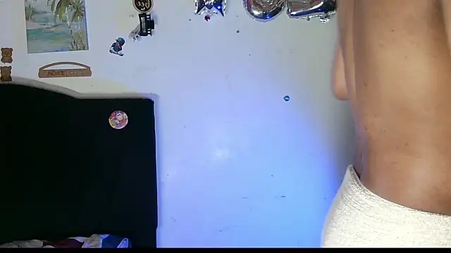 Snapshot of ReferredArtwork chatting on 10-30-25, 10:10 ReferredArtwork online show from 10-30-25, 10:10