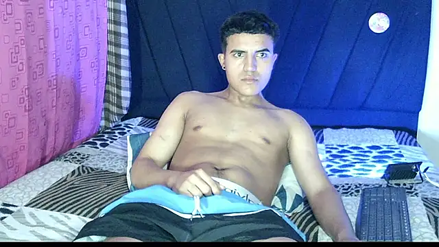 Snapshot of ReferredArtwork chatting on 11-18-25, 07:18 ReferredArtwork online show from 11-18-25, 07:18