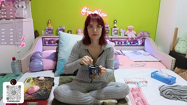  HeraLuna  online show from 03-02-26, 09:43