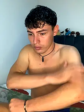 Snapshot of Noha_free chatting on 10-24-25, 06:48 Noha free online show from 10-24-25, 06:48