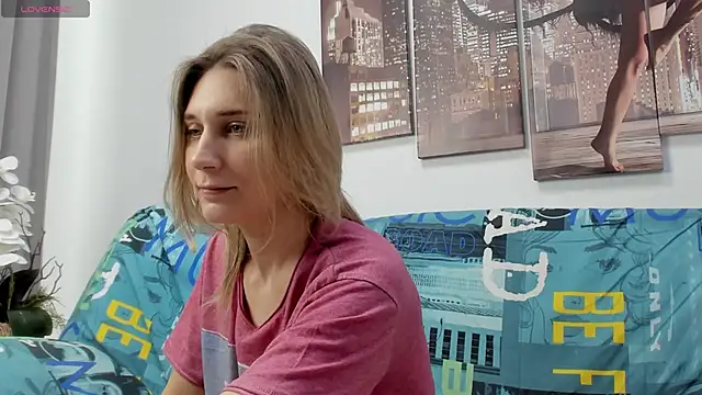 Tenderly Sophie online show from 01-10-26, 01:18