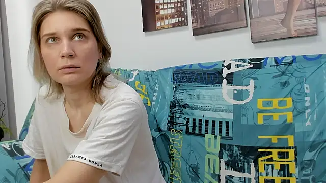 Tenderly Sophie online show from 02-14-26, 03:58