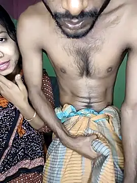 Snapshot of CoupleShow_432 chatting on 02-22-26, 04:27 CoupleShow 432 online show from 02-22-26, 04:27