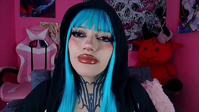 Snapshot of GothGaby chatting on 05-16-26, 12:07 GothGaby online show from 05-16-26, 12:07