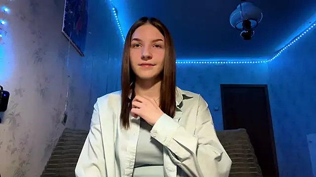 Beauty miIa online show from 11-11-25, 04:40