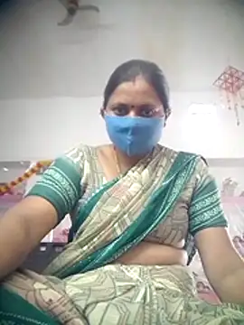 Snapshot of QRESABABY chatting on 11-03-25, 10:27 QRESABABY online show from 11-03-25, 10:27