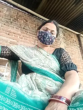 Snapshot of QRESABABY chatting on 02-15-26, 10:25 QRESABABY online show from 02-15-26, 10:25