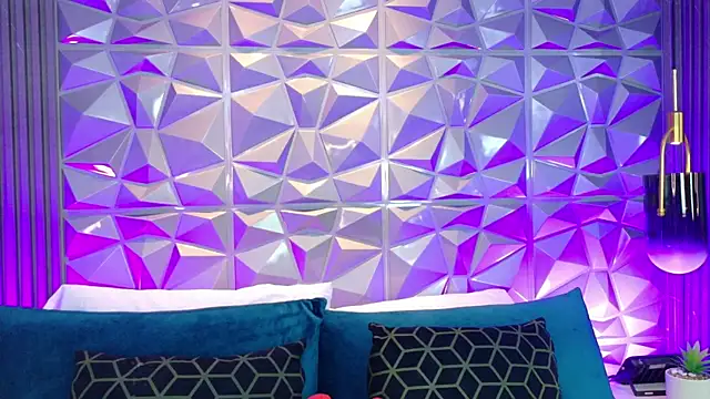 AdelineJhones online show from 07-17-26, 09:52
