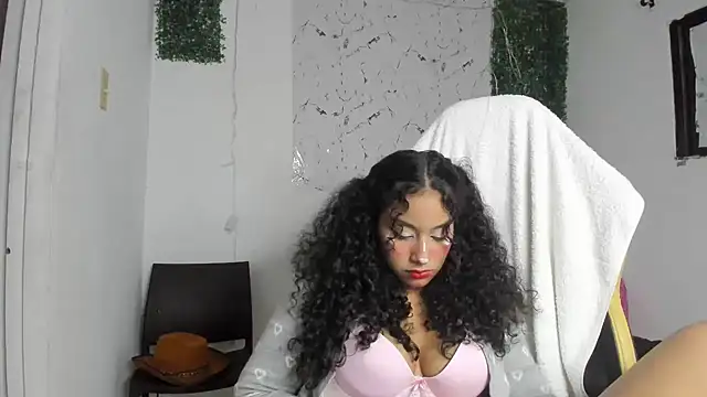 emily stars1 online show from 02-03-26, 12:53