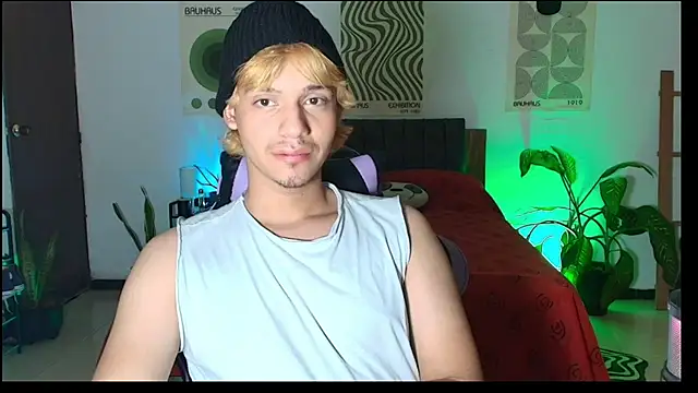 Habel  moretti online show from 02-22-26, 07:45