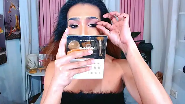 Snapshot of DianaFierce chatting on 11-20-25, 01:55 DianaFierce online show from 11-20-25, 01:55