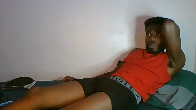Snapshot of Suamyst_25 chatting on 06-10-26, 05:07 Suamyst 25 online show from 06-10-26, 05:07