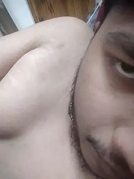 niiksvinz online show from 12-23-25, 10:57