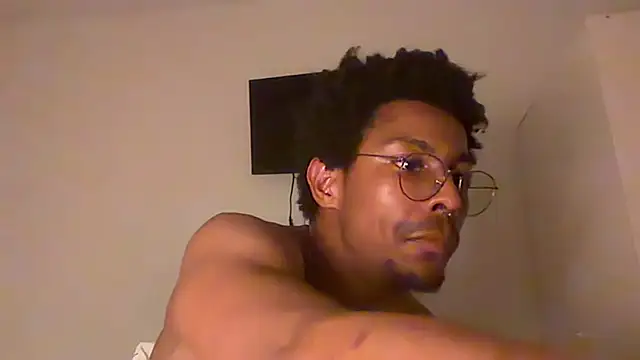 Albert Madrid online show from 06-24-26, 05:12