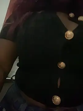 Snapshot of Amberr_Roose chatting on 07-23-26, 08:40 Amberr Roose online show from 07-23-26, 08:40